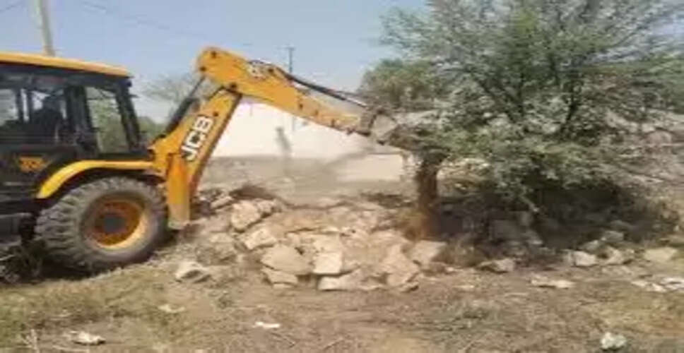 जयपुर में सरकारी जमीन से अतिक्रमण हटाने की बड़ी कार्रवाई