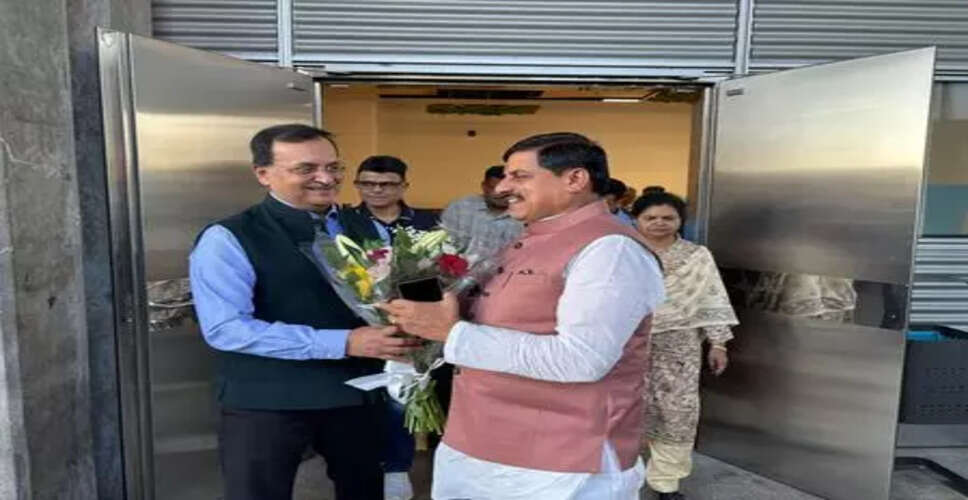 मध्य प्रदेश के मुख्यमंत्री का स्पेन में निवेश फोरम में संबोधन