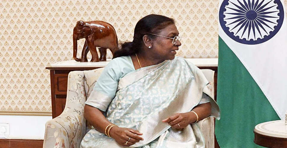 राष्ट्रपति मुर्मू ने 26/11 के शहीदों को दी श्रद्धांजलि, आतंकवाद के खिलाफ एकजुटता का आह्वान