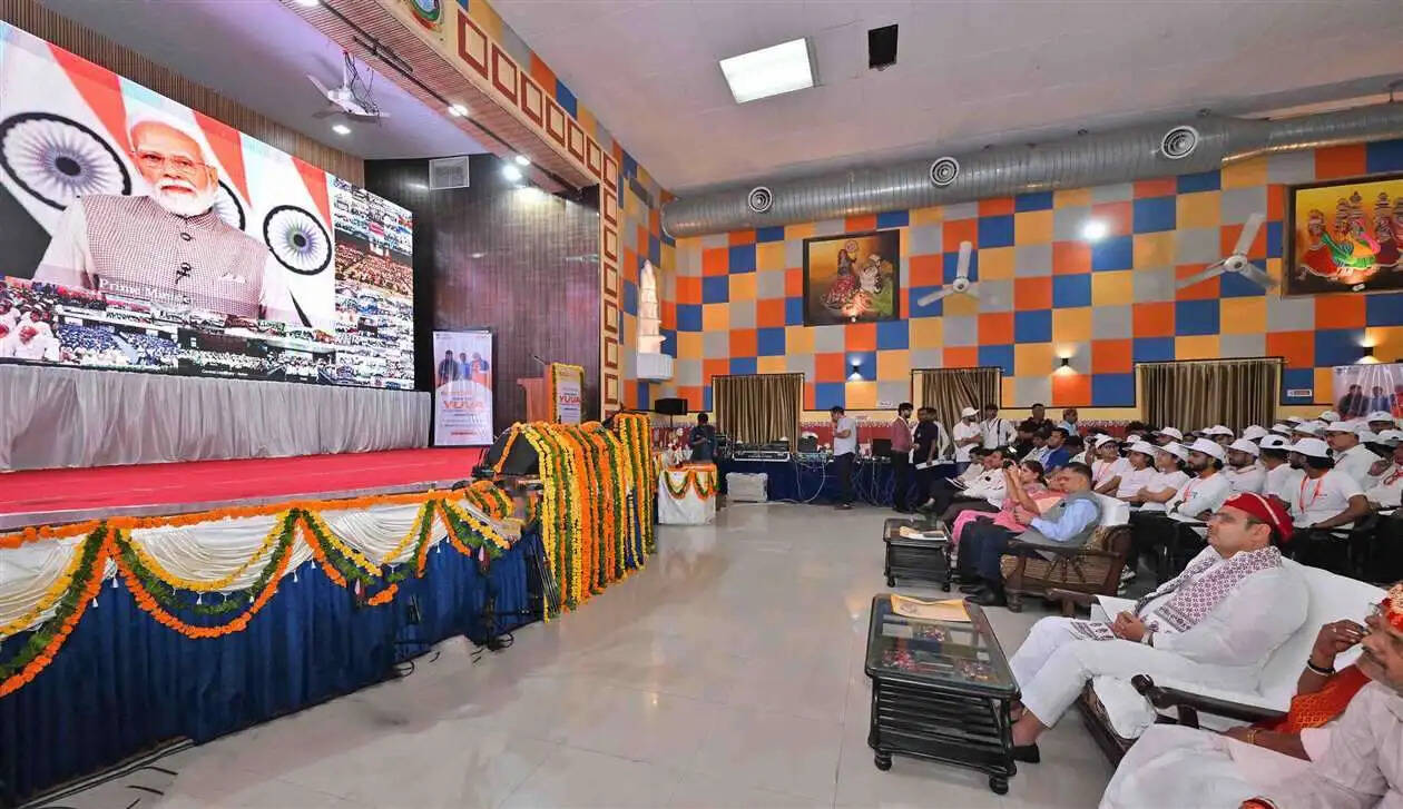युवाओं की भूमिका: नशामुक्ति अभियान से राष्ट्र निर्माण में योगदान