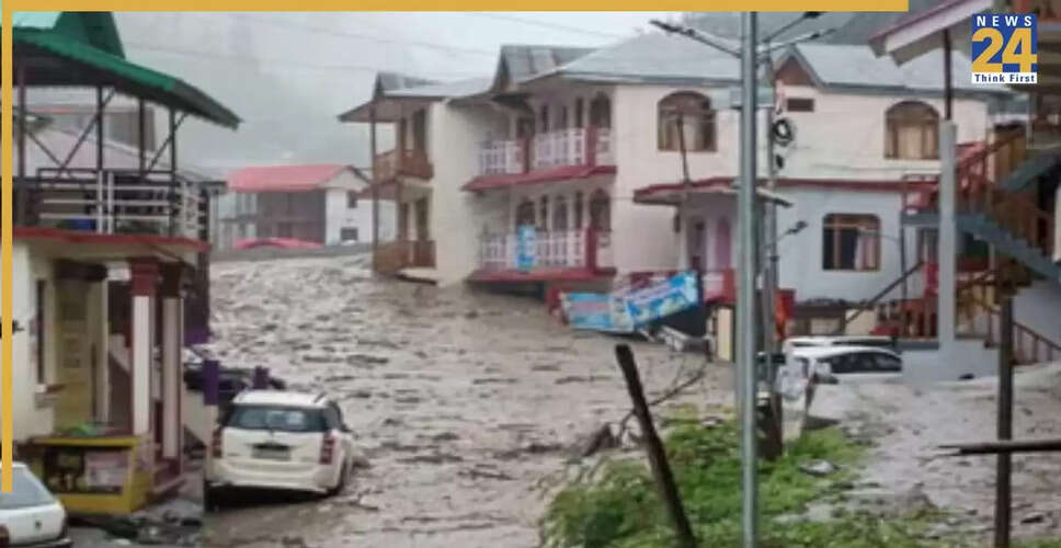 जम्मू-कश्मीर के रामबन में बादल फटने से तीन की मौत, कई लापता