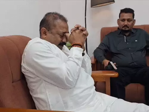 बिहार की राजनीति में नया मोड़: नीतीश कुमार ने दिया MLC पद से इस्तीफा