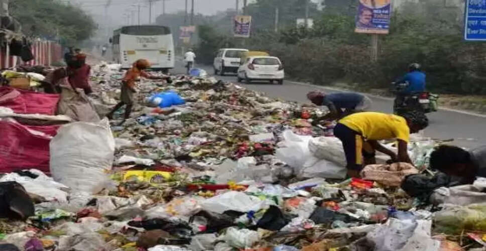 कचरे से कमाई: महिला ने छोड़ी नौकरी, हर महीने कमा रही 4 लाख रुपये