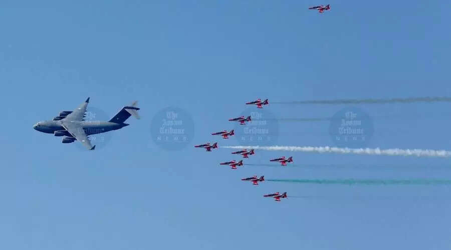 गुवाहाटी में भारतीय वायु सेना दिवस पर भव्य एयर शो का आयोजन