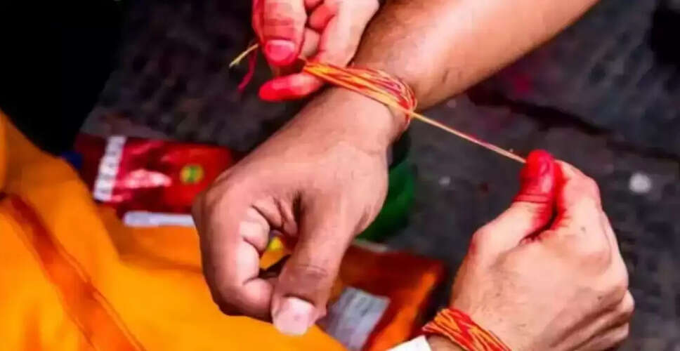 दक्षिण अफ्रीका में हिंदू छात्र के कलावे को काटने की घटना पर विवाद