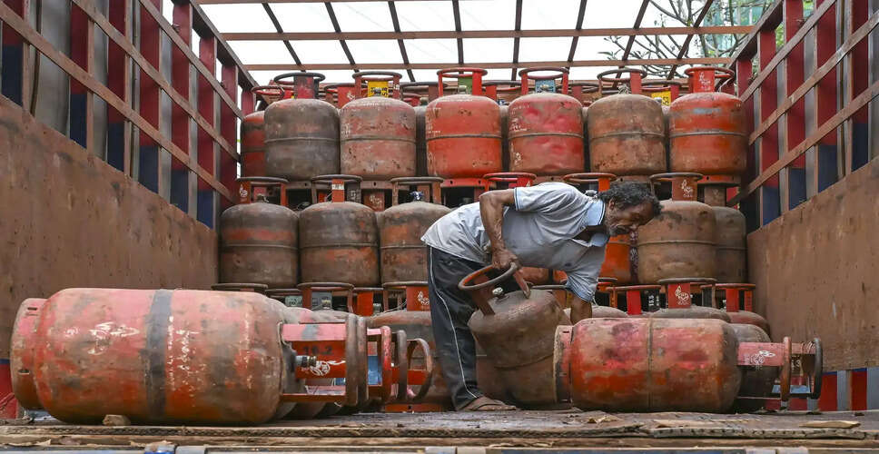 भारत की LPG संकट के बीच अमेरिका से बढ़ती आपूर्ति