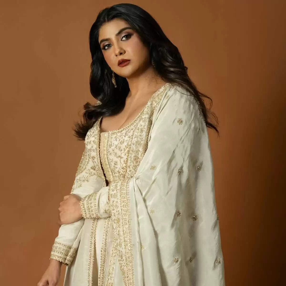 पार्नो मित्रा ने तृणमूल में शामिल होकर अपनी राजनीतिक यात्रा को नया मोड़ दिया