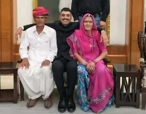 गरीब किसान के बेटे की प्रेरणादायक कहानी: आईपीएस प्रेमसुख डेलू