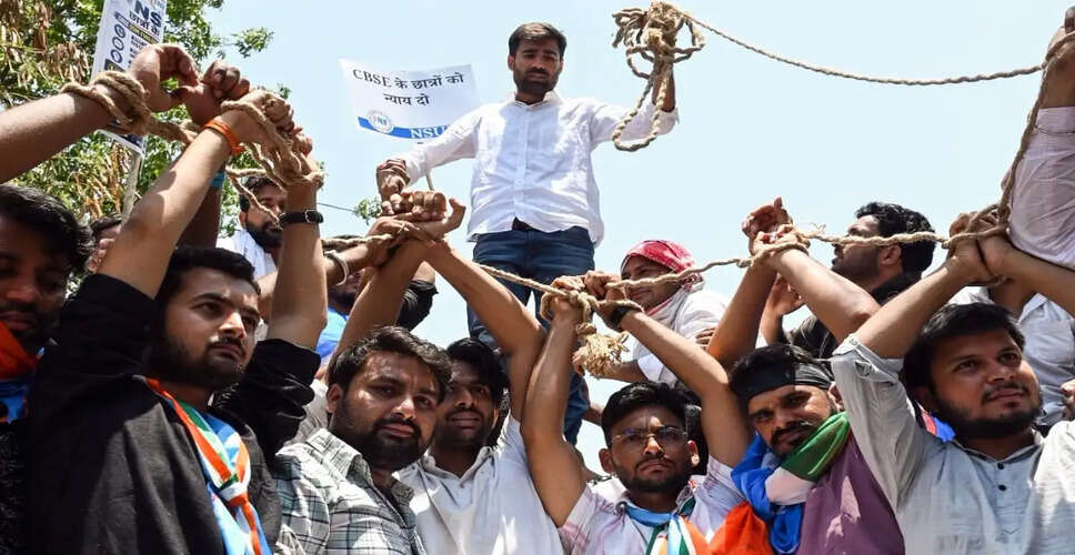 सीबीएसई के अध्यक्ष और सचिव का तबादला, ओएसएम विवाद के चलते जांच समिति का गठन