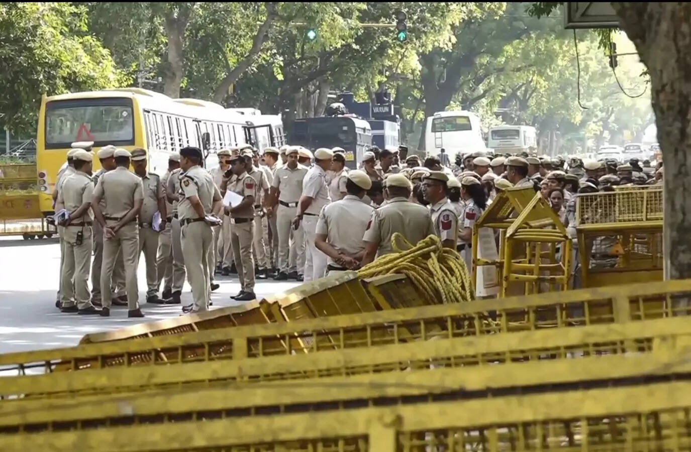 दिल्ली में CJP का प्रदर्शन: शिक्षा मंत्री के इस्तीफे की मांग