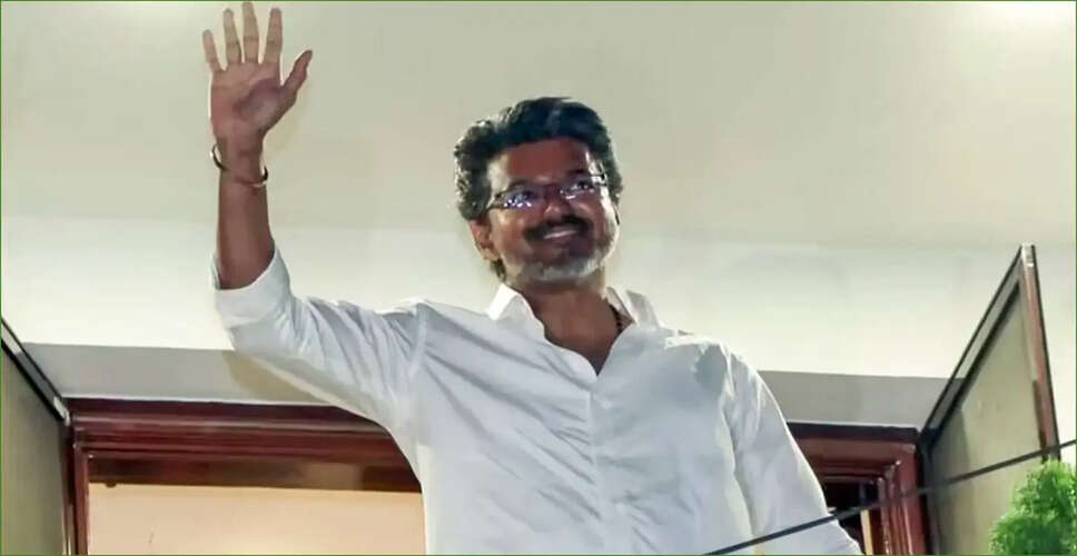 विजय ने राजनीति में कदम रखा, तमिलनाडु चुनावों में पार्टी को मिली सफलता