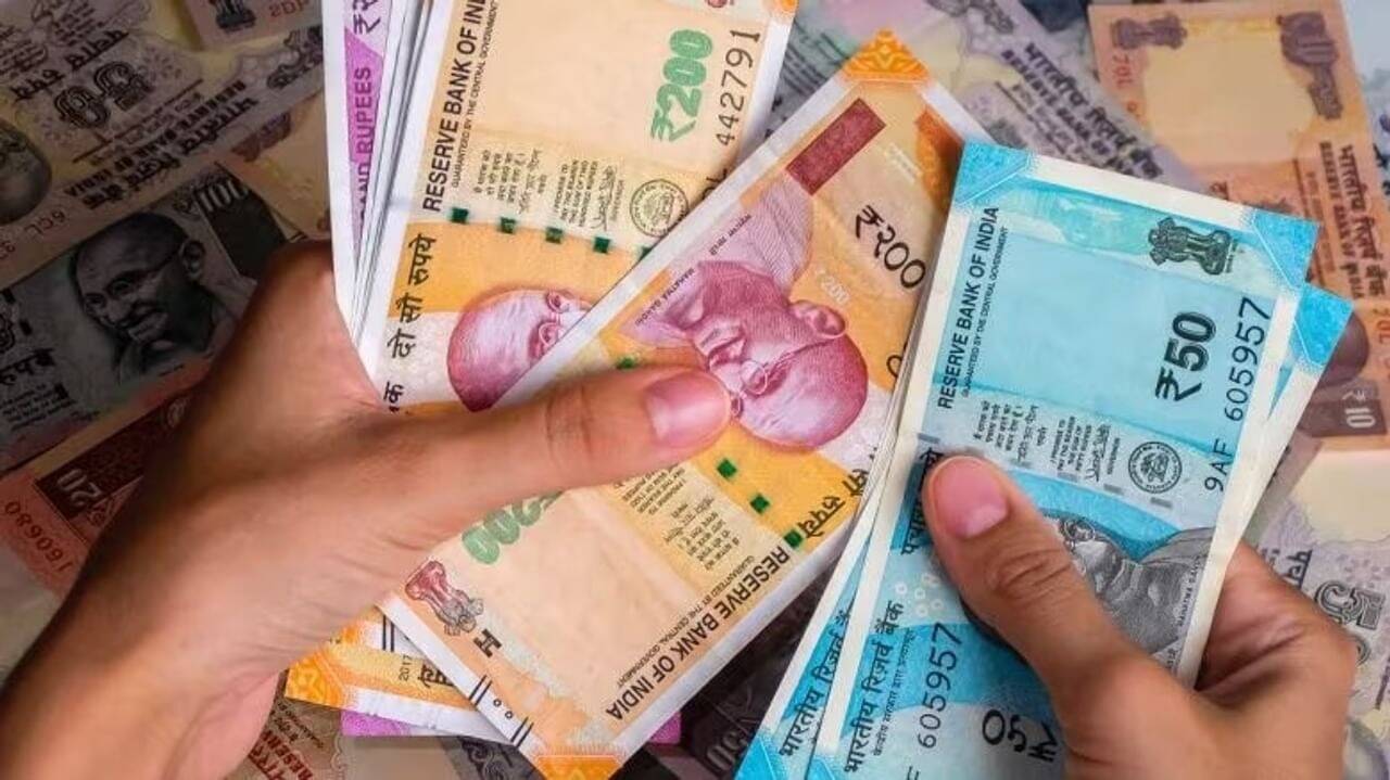 आज से बदल जाएंगे ये नियम! Fastag से लेकर क्रेडिट कार्ड तक, आपकी जेब पर पड़ेगा सीधा असर