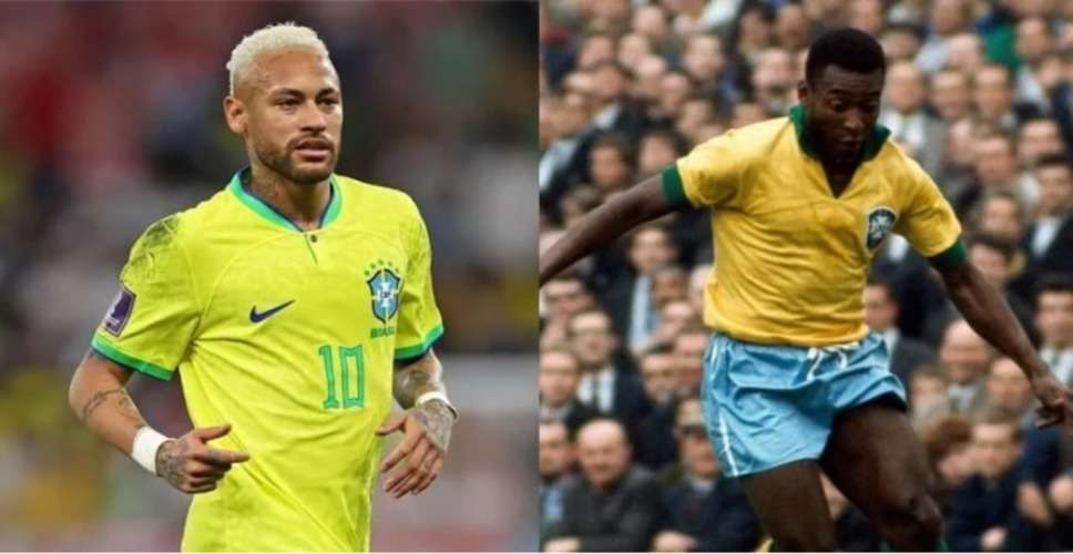 Neymar-Pele: नेमार ने तोड़ा पेले का रिकॉर्ड, ब्राजील के लिए सबसे ज्यादा गोल करने वाले खिलाड़ी बनेNeymar-Pele: नेमार ने तोड़ा पेले का रिकॉर्ड, ब्राजील के लिए सबसे ज्यादा गोल करने वाले खिलाड़ी बने