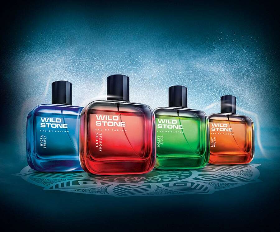 लंबे समय तक टिकी रहेगी परफ्यूम की खुशबू, अपनाएं ये आसान टिप्स&nbsp;