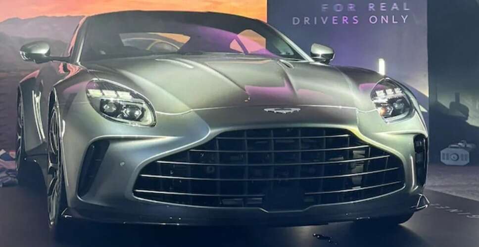 4 करोड़ की Aston Martin Vantage: सिर्फ 2 सीटें, लेकिन दौड़ेगी हवा की रफ्तार से!
